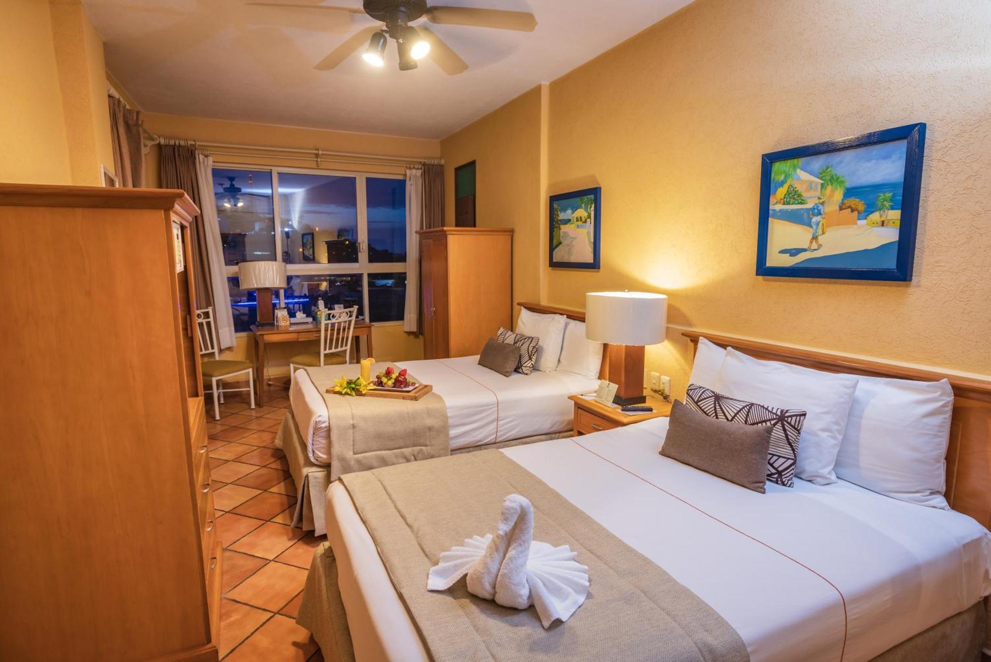 Best Western Posada Freeman Mazatlan Exterior photo