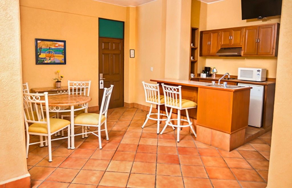 Best Western Posada Freeman Mazatlan Exterior photo